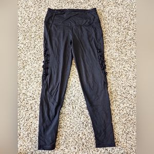 Victoria Sport Capri Legging